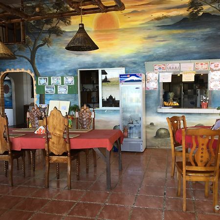 Pierhouse Lodging باسانغا المظهر الخارجي الصورة