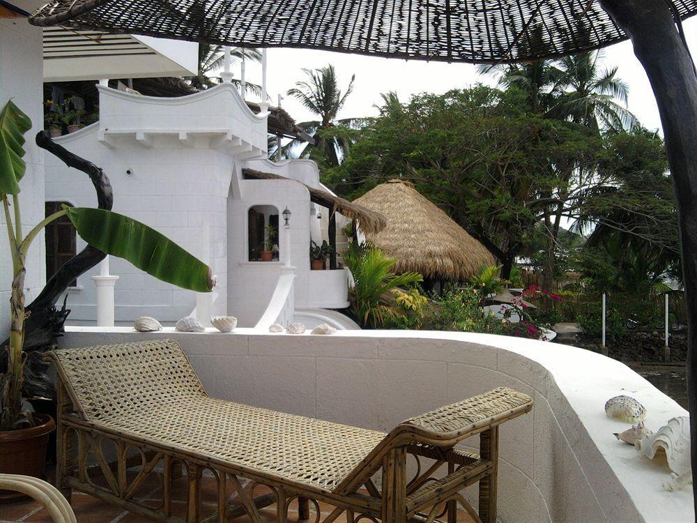Pierhouse Lodging باسانغا المظهر الخارجي الصورة