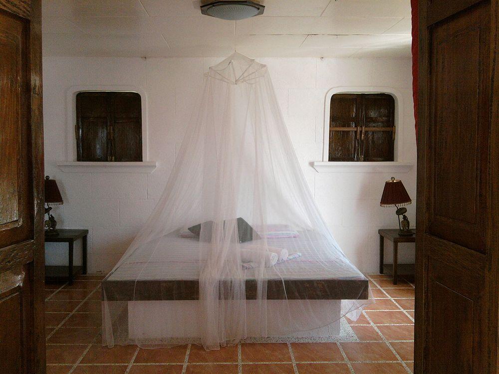 Pierhouse Lodging باسانغا المظهر الخارجي الصورة