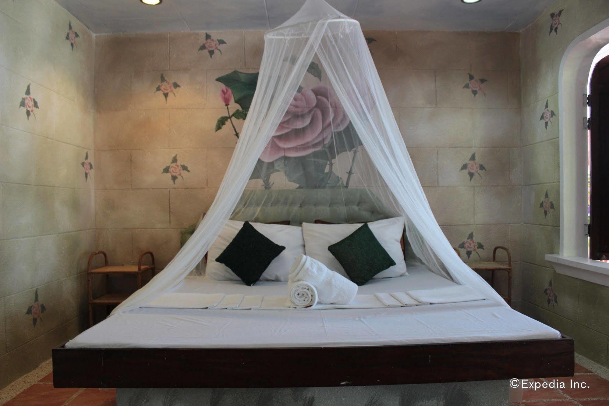 Pierhouse Lodging باسانغا المظهر الخارجي الصورة
