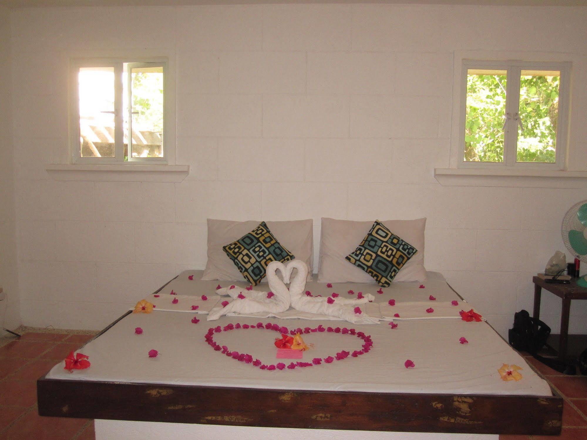 Pierhouse Lodging باسانغا المظهر الخارجي الصورة