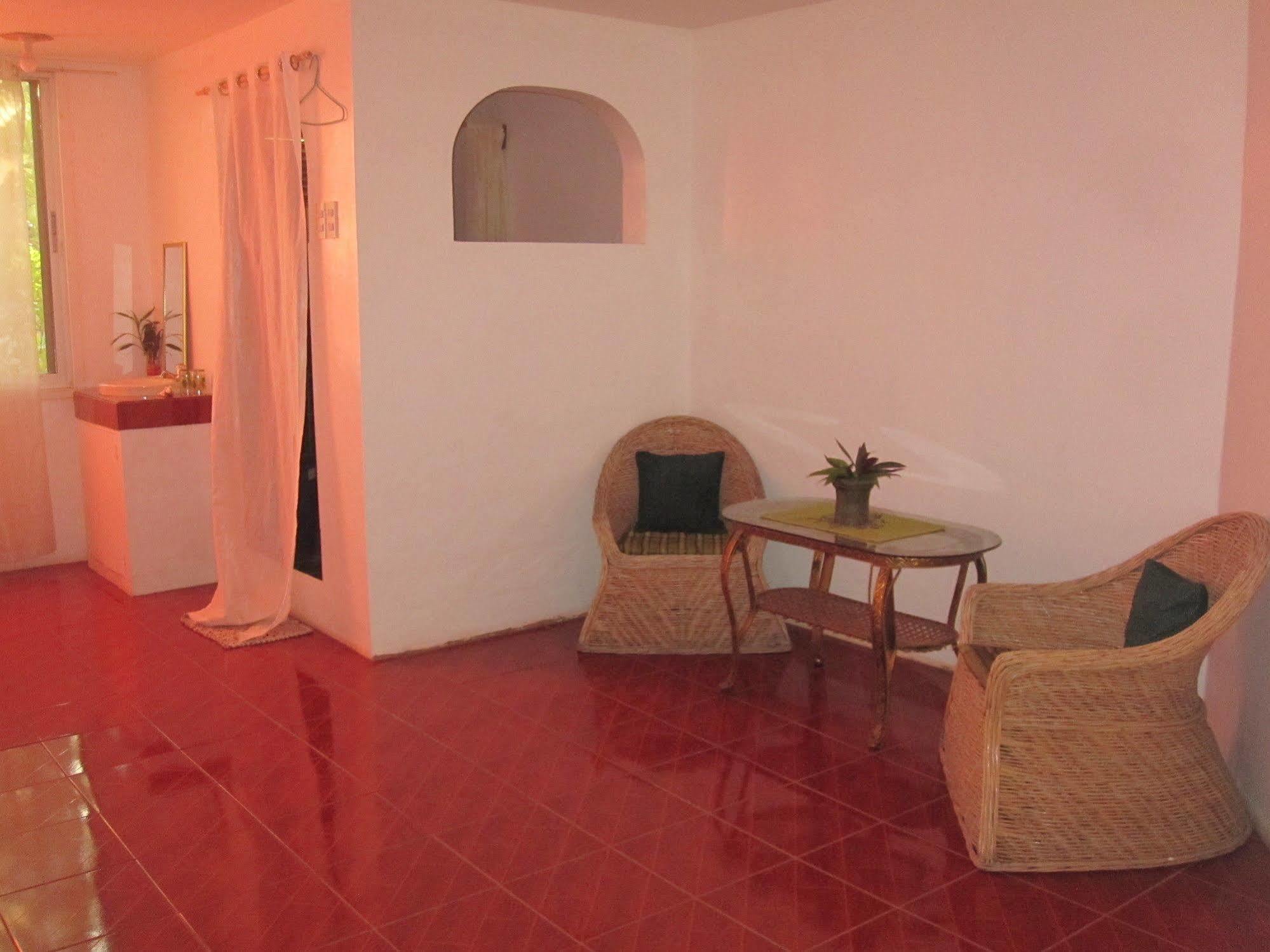 Pierhouse Lodging باسانغا المظهر الخارجي الصورة