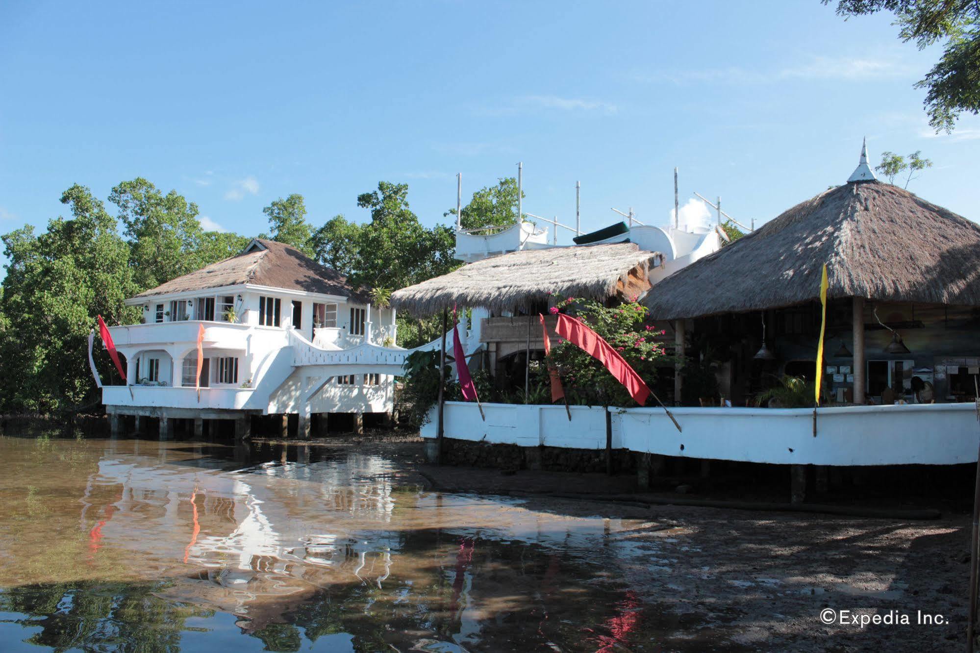 Pierhouse Lodging باسانغا المظهر الخارجي الصورة