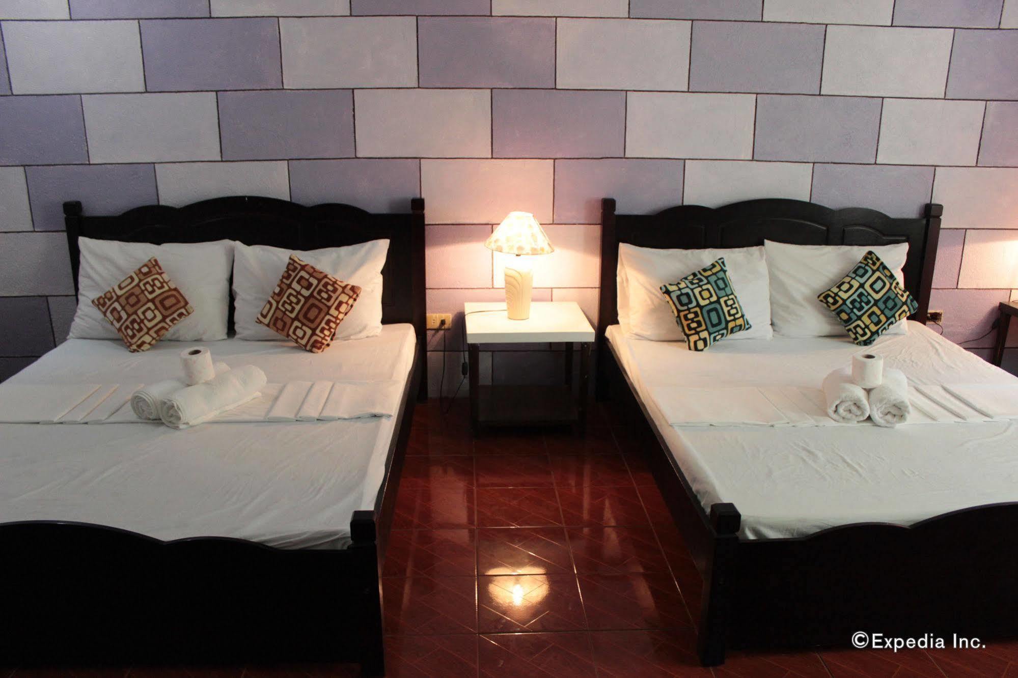 Pierhouse Lodging باسانغا المظهر الخارجي الصورة