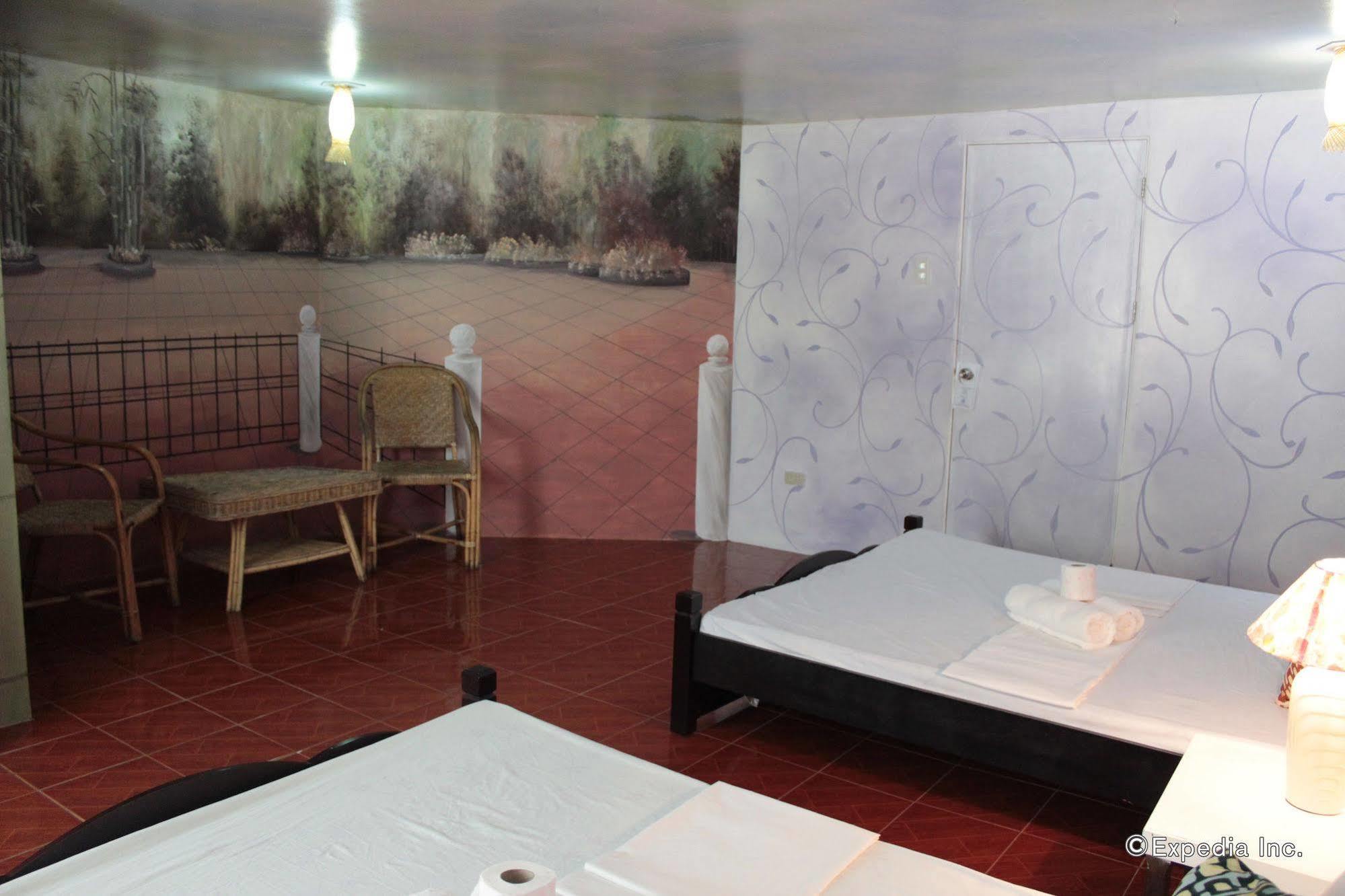 Pierhouse Lodging باسانغا المظهر الخارجي الصورة